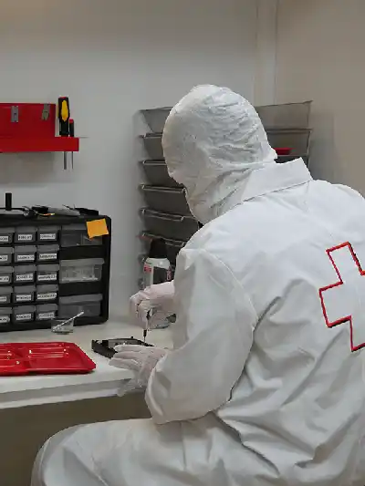 File Savers Denver Clean Room Data Recovery Facility